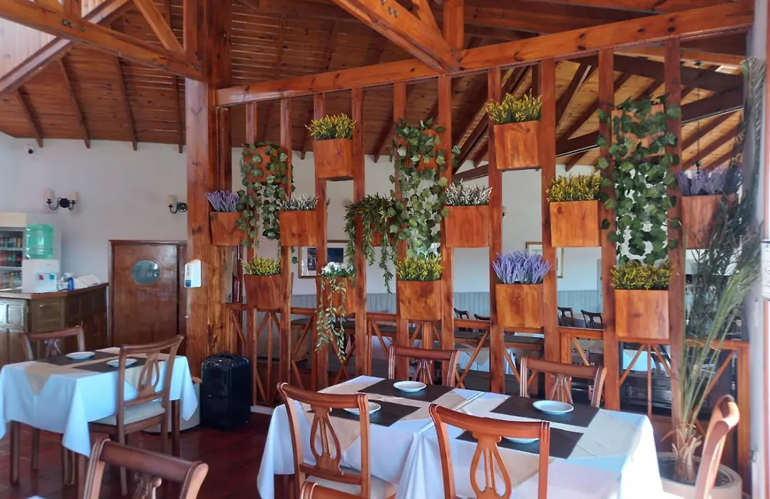 Hotel Picos Del Sur-1