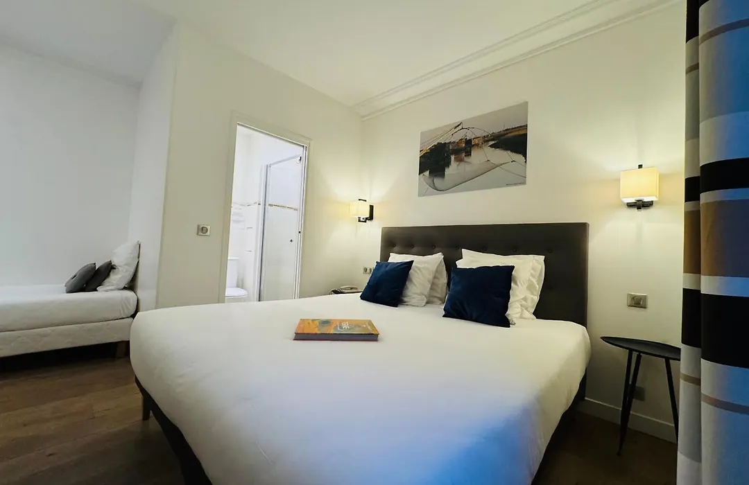 Hotel L'Amiral-1