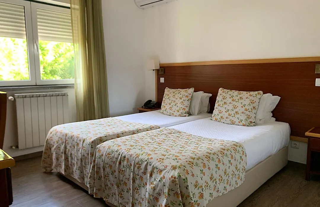 Hotel Louro-1
