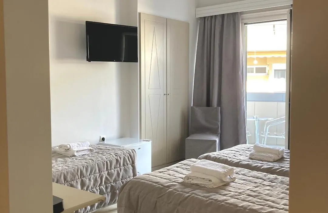 Mantas Hotel-1