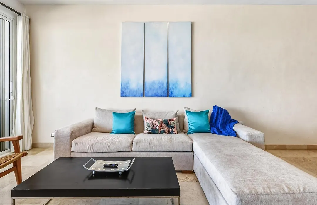 Watermark Luxury Oceanfront Residences-1