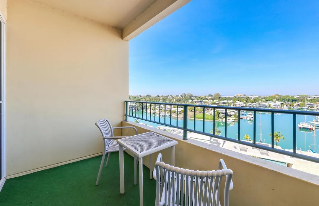 Cullen Bay Resorts-1
