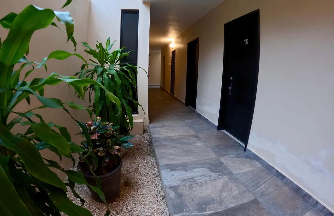 Hotel Avila-1
