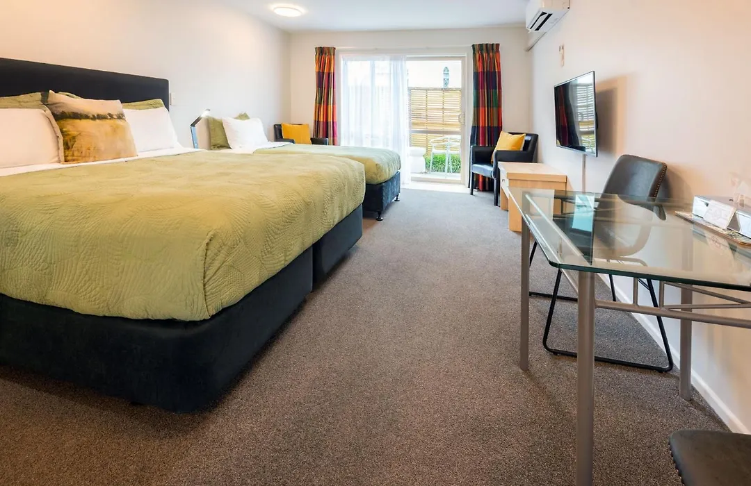 Tussock Peak Lodge-1