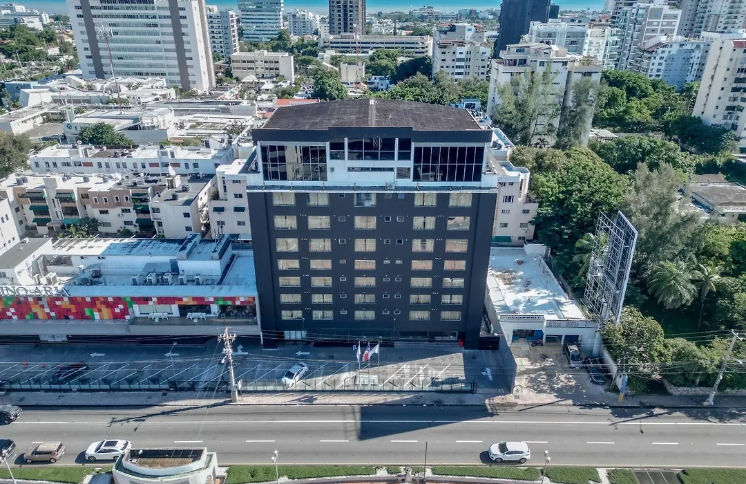 Weston Suites Hotel-1