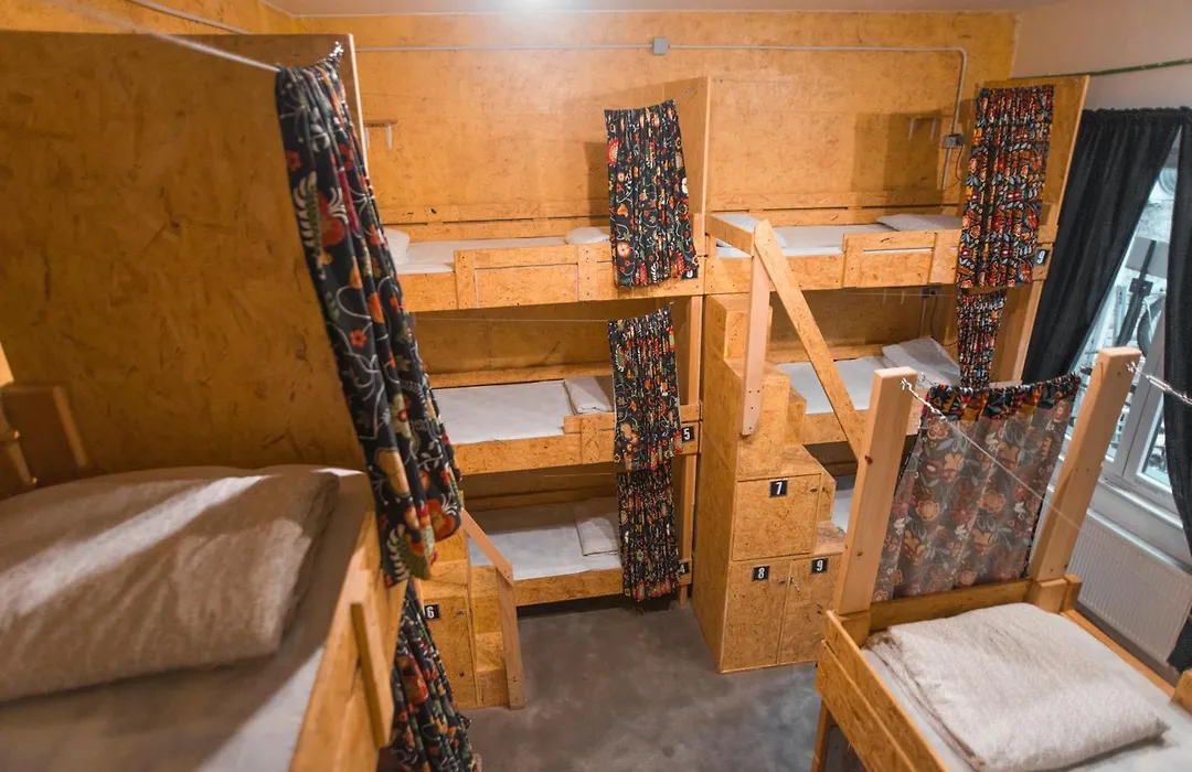 Stay Swanky Dorms-1