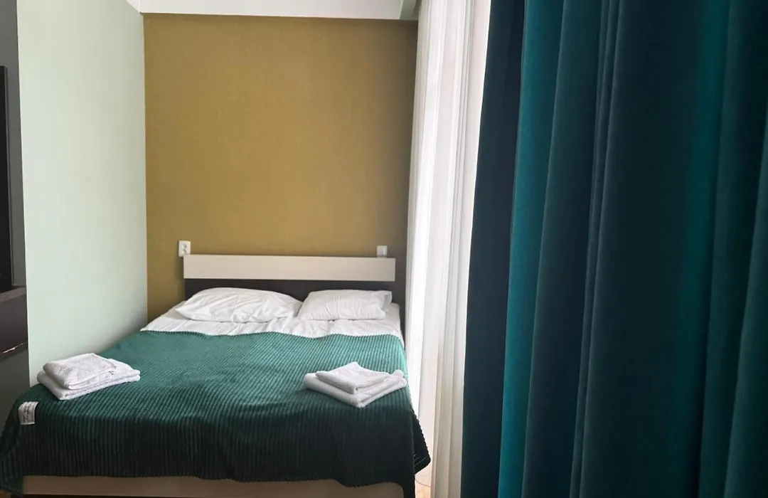 Hotel Hills-1