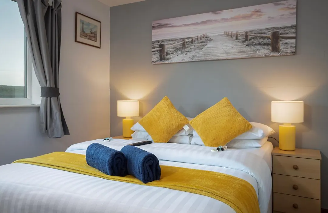 Royal Oakwell Hotel-1
