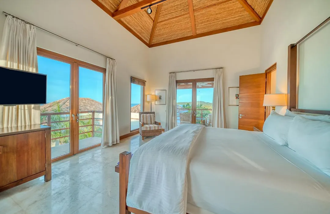 Las Verandas Hotel & Villas-1