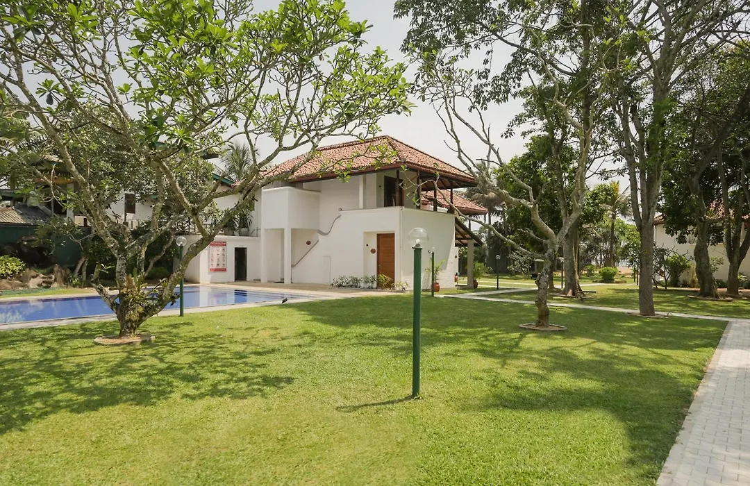 Hibiscus Beach Hotel & Villas - 10 Percent Off On All Food & Beverages-1