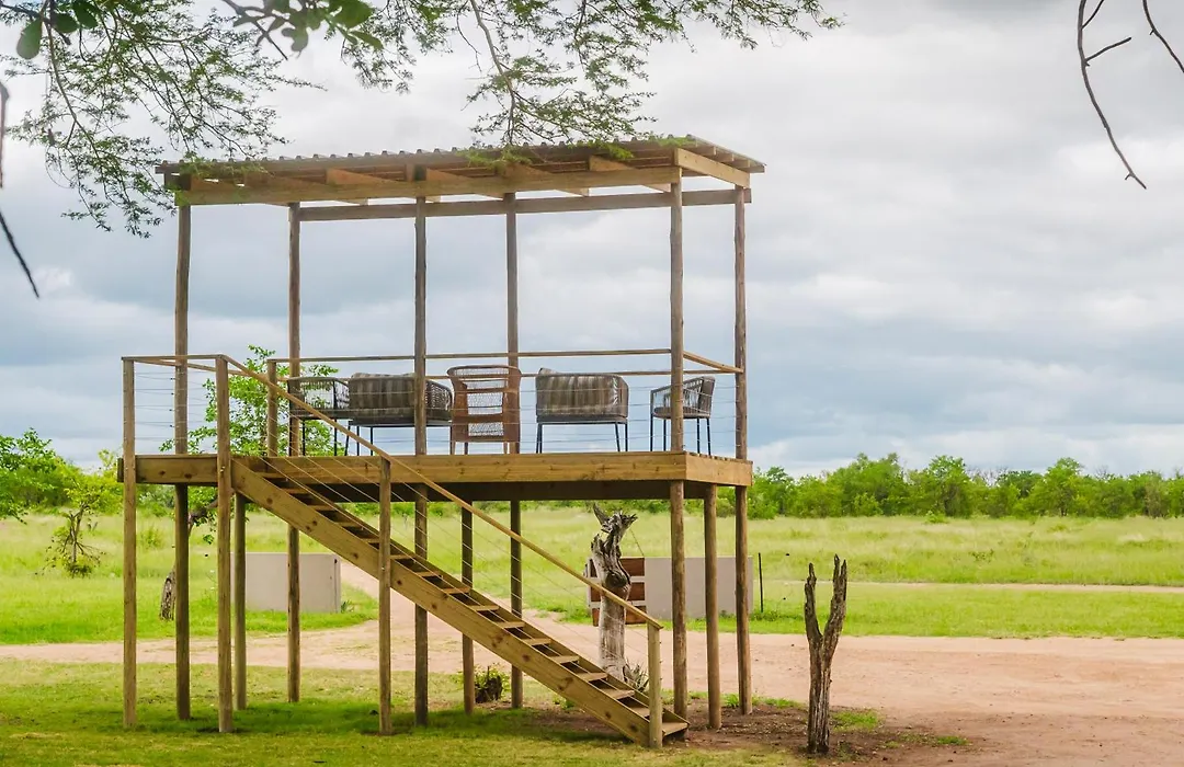 Xanatseni Private Camp-1