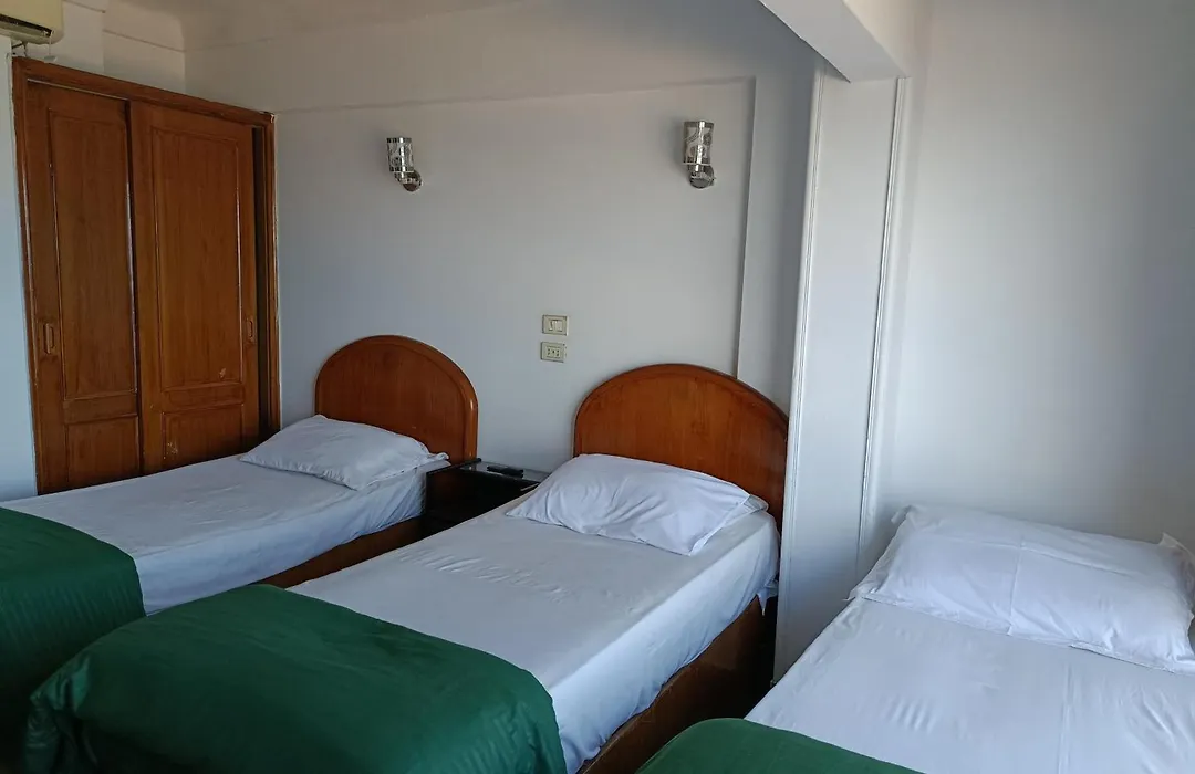 Cleopatra Family Residents مصريين فقط Egyptians Only-1