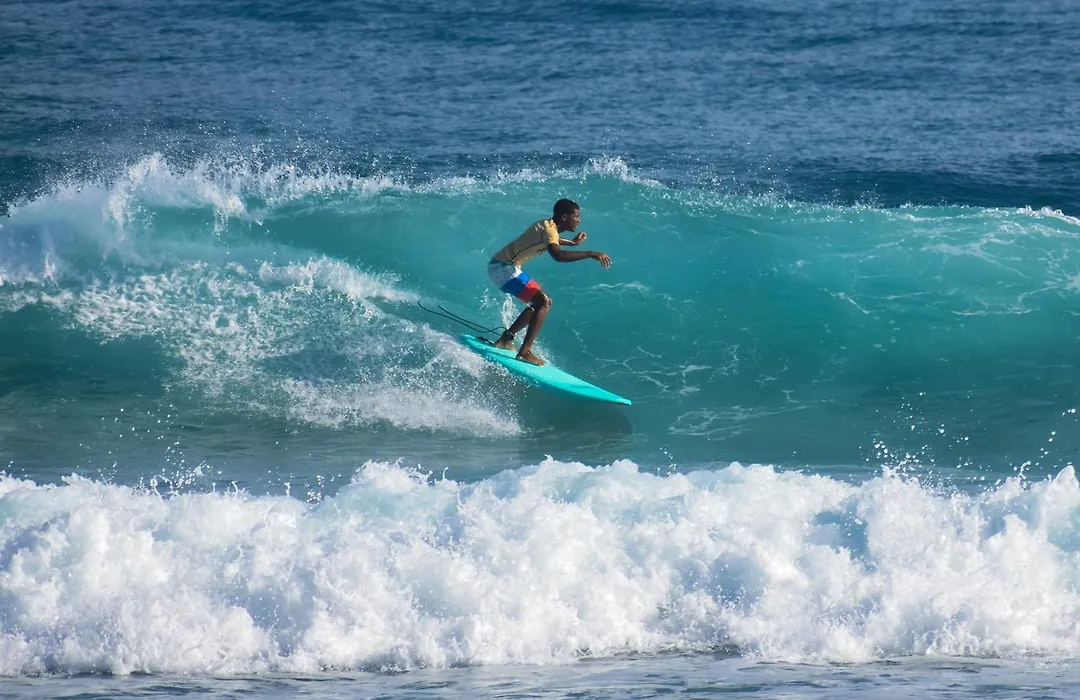 El Encuentro Surf Lodge-1