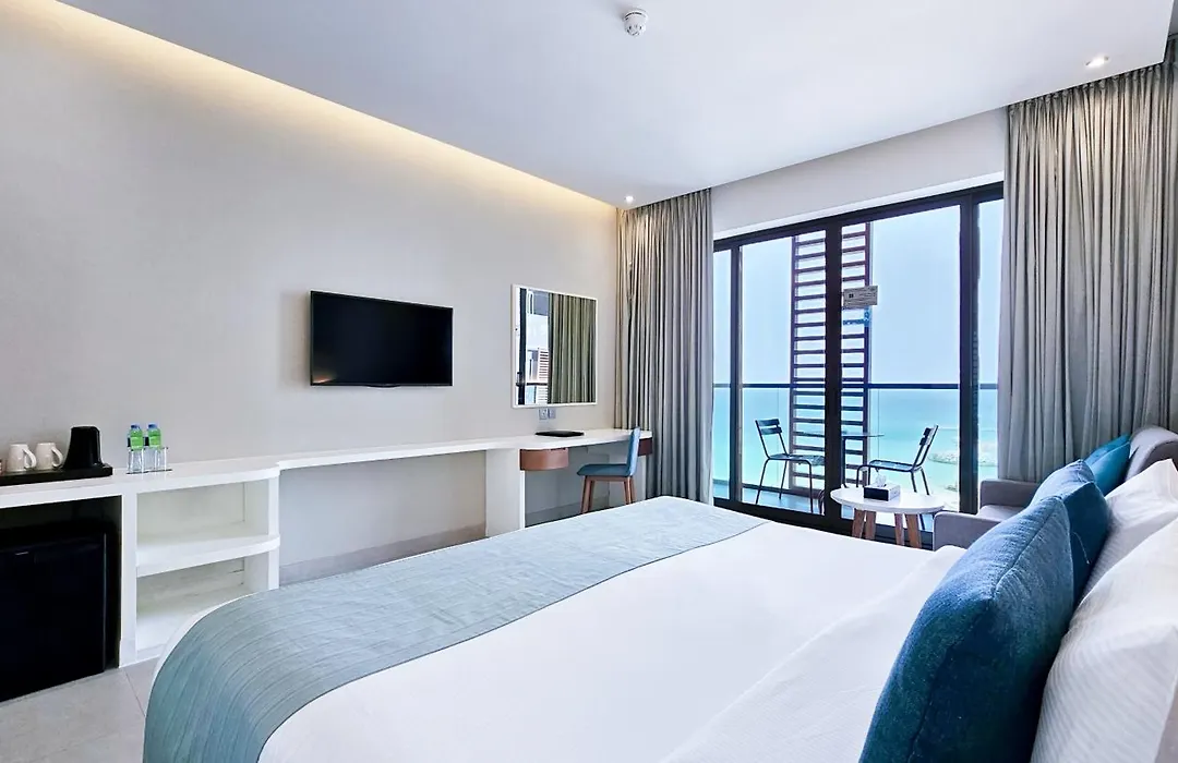 Wyndham Garden Ajman Corniche-1