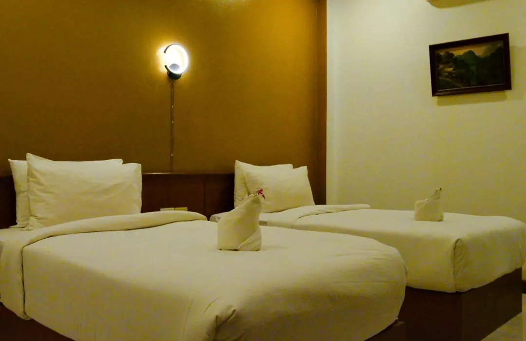 Hua Lin Inn-1