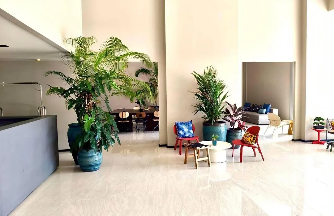 Beehive Boutique Hotel Phuket-1