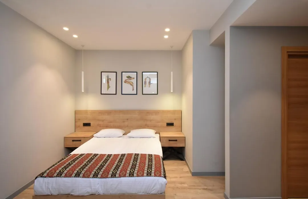 Andor Hotel-1