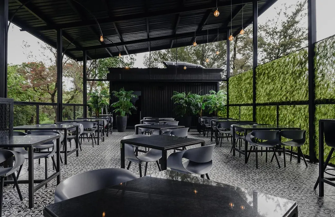 Cargo88 Hotel-1