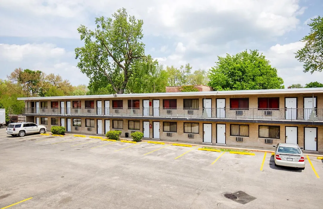 Best Motel By Oyo Chicago I-90-1
