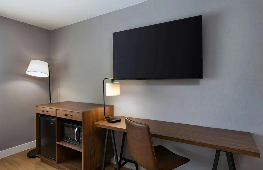 Four Points By Sheraton Austin Airport-1