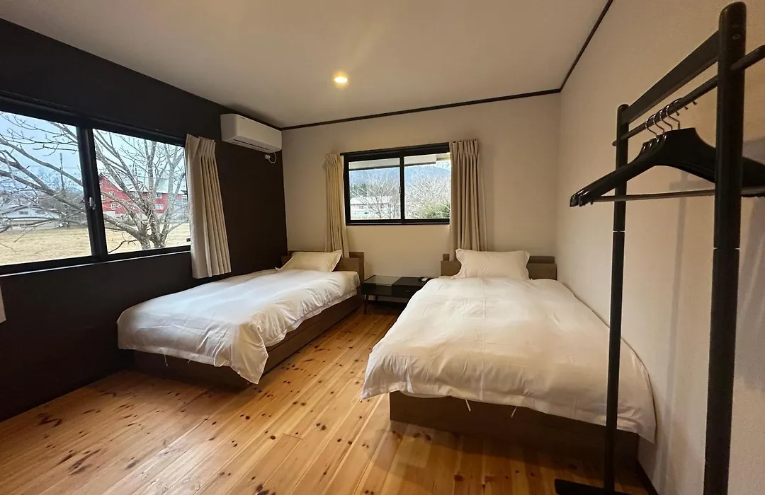 Yukiguni Base Hakuba-1