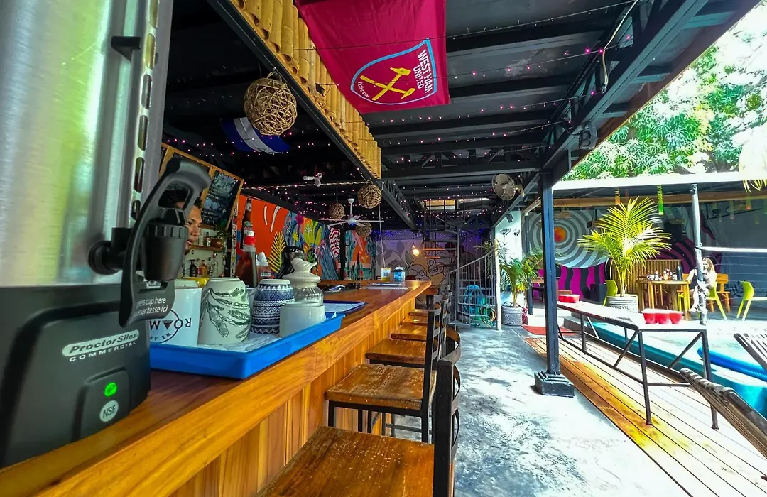 Surf Town Hostel-1