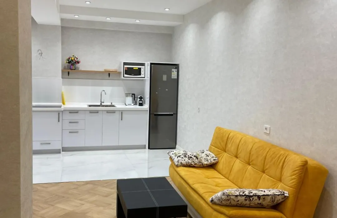 Baku City Center Studio - City View & Modern Comfort-1