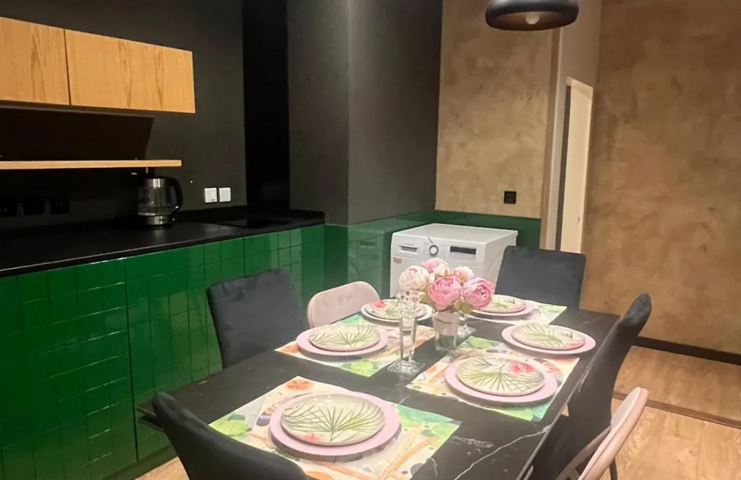 Remarkable Apartment-1