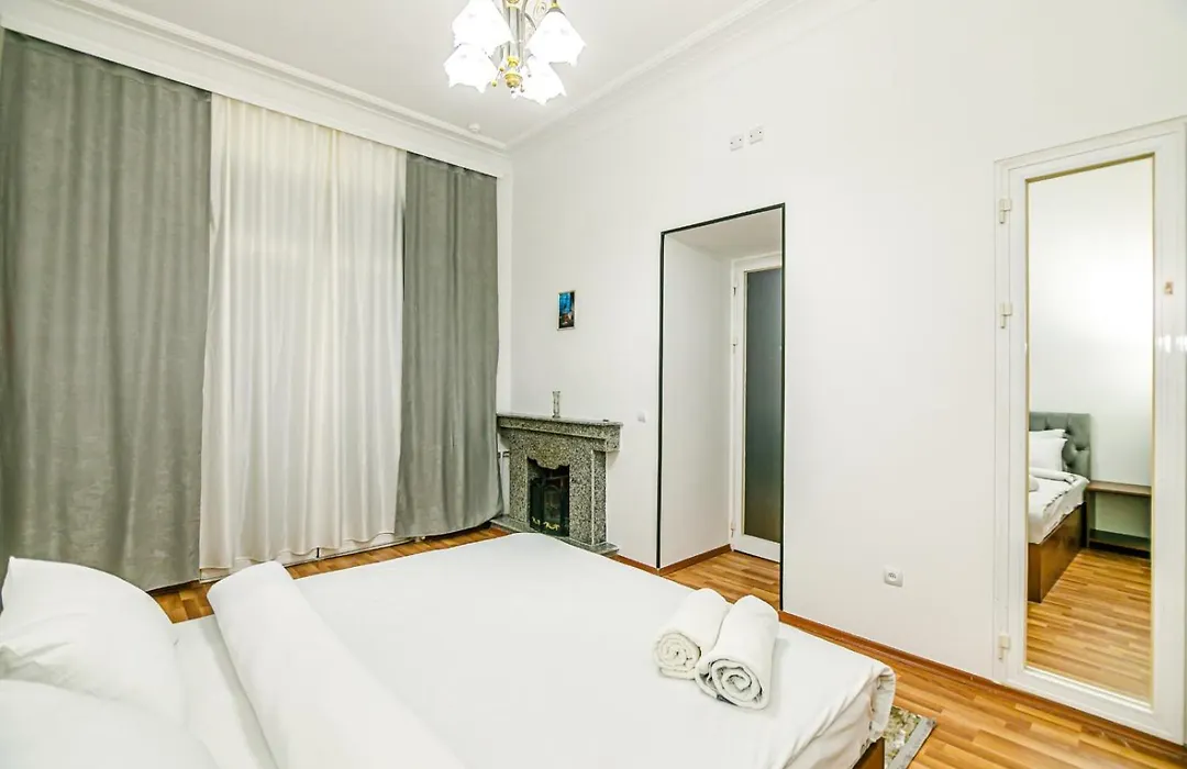 Terra Apartment In Targovu-1
