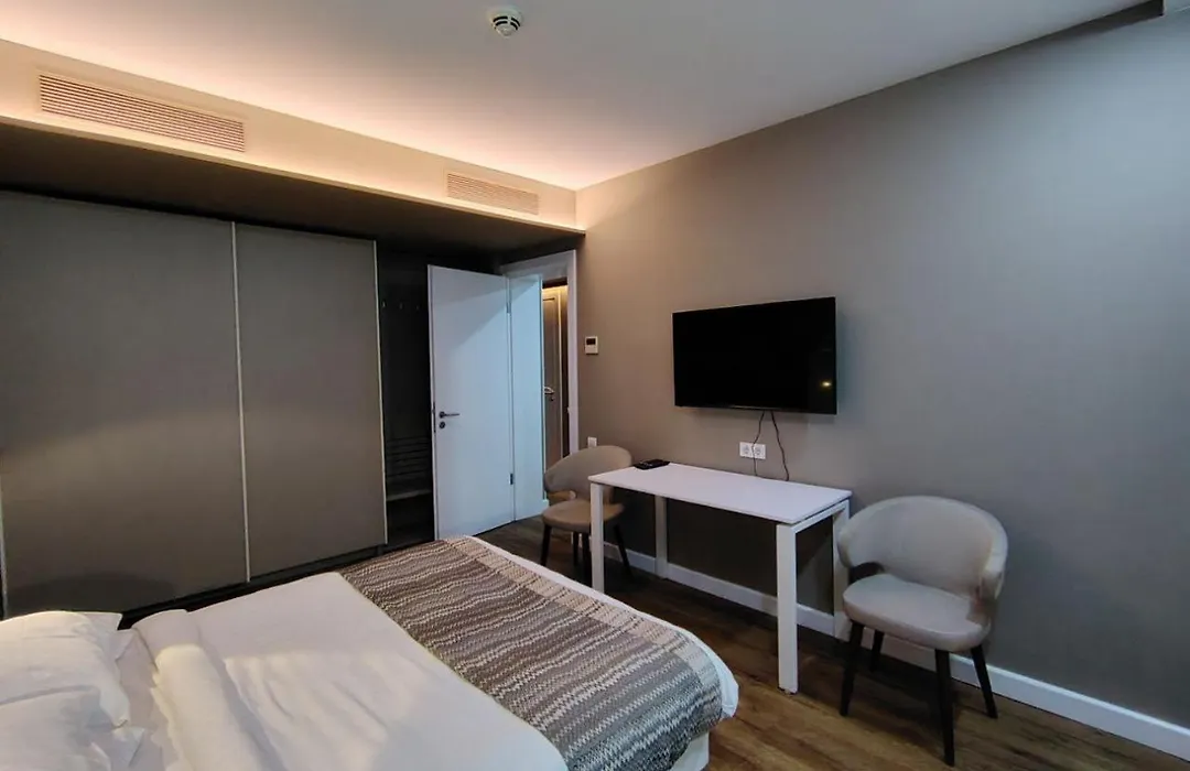 Infinity Tower Apartments Batumi-1