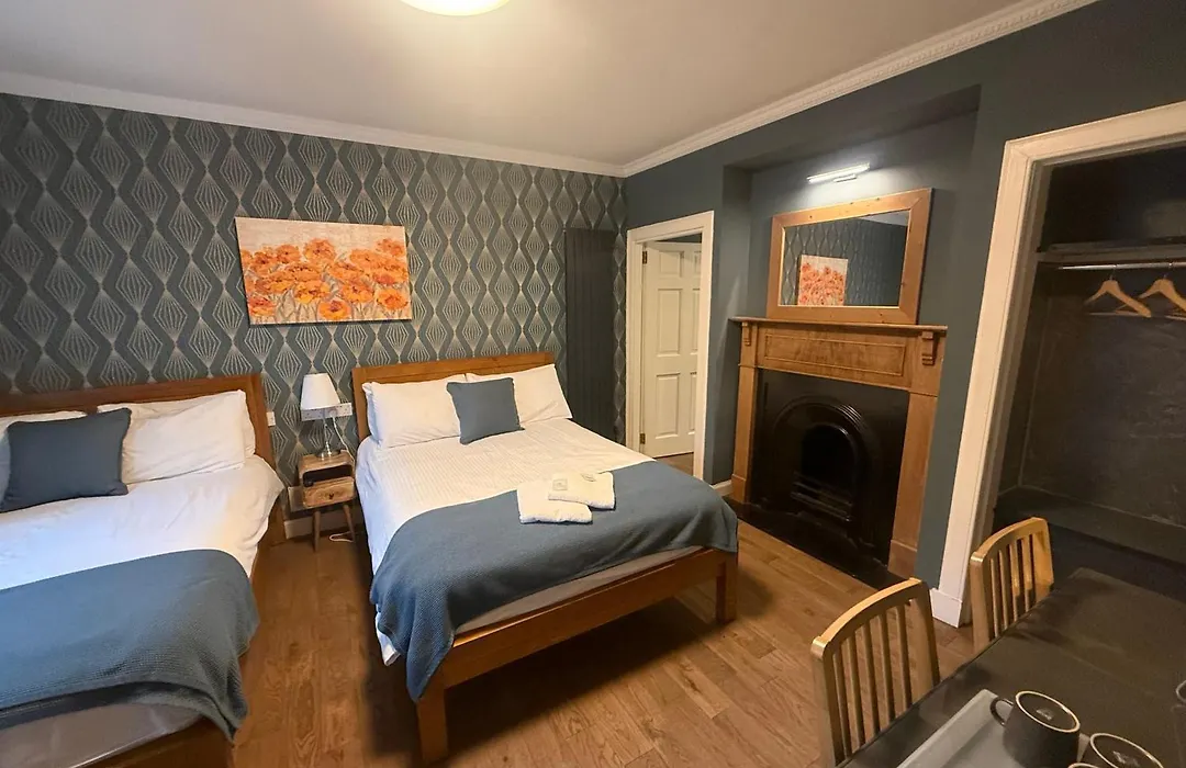 Balmore Guest House-1