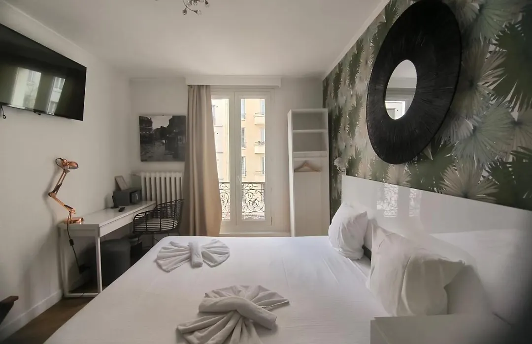 Hotel Le Twelve-1