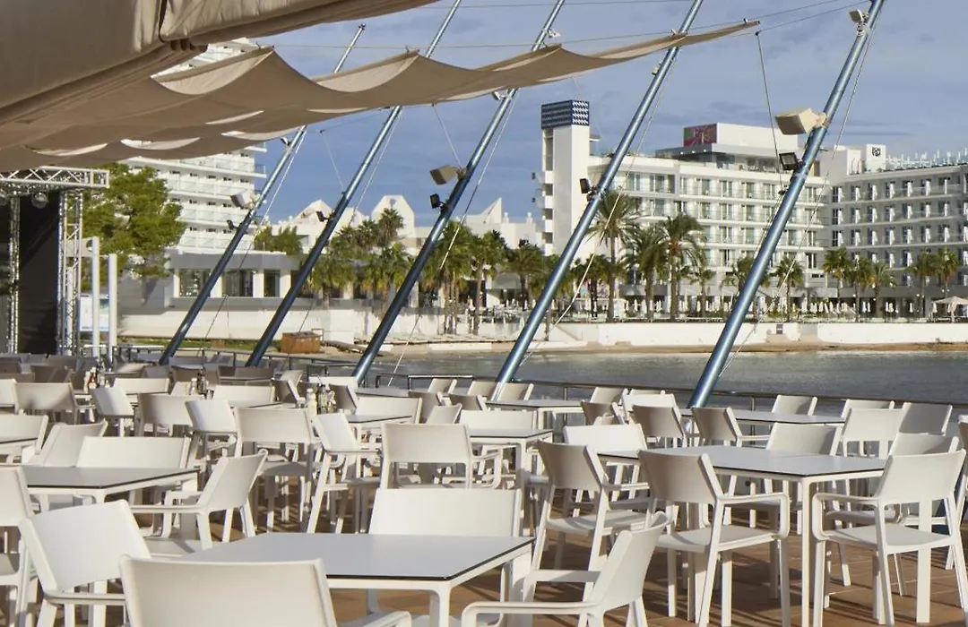 Playa Bella Beach Apartments-1
