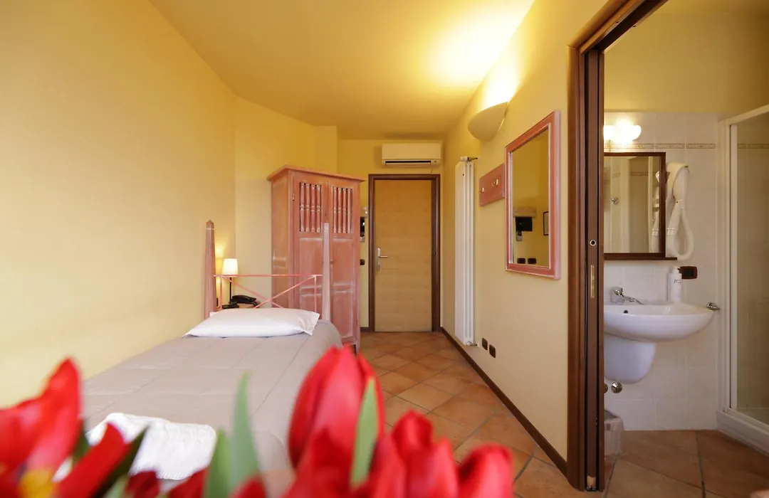 Hotel Locanda Dell'Oca Bianca-1