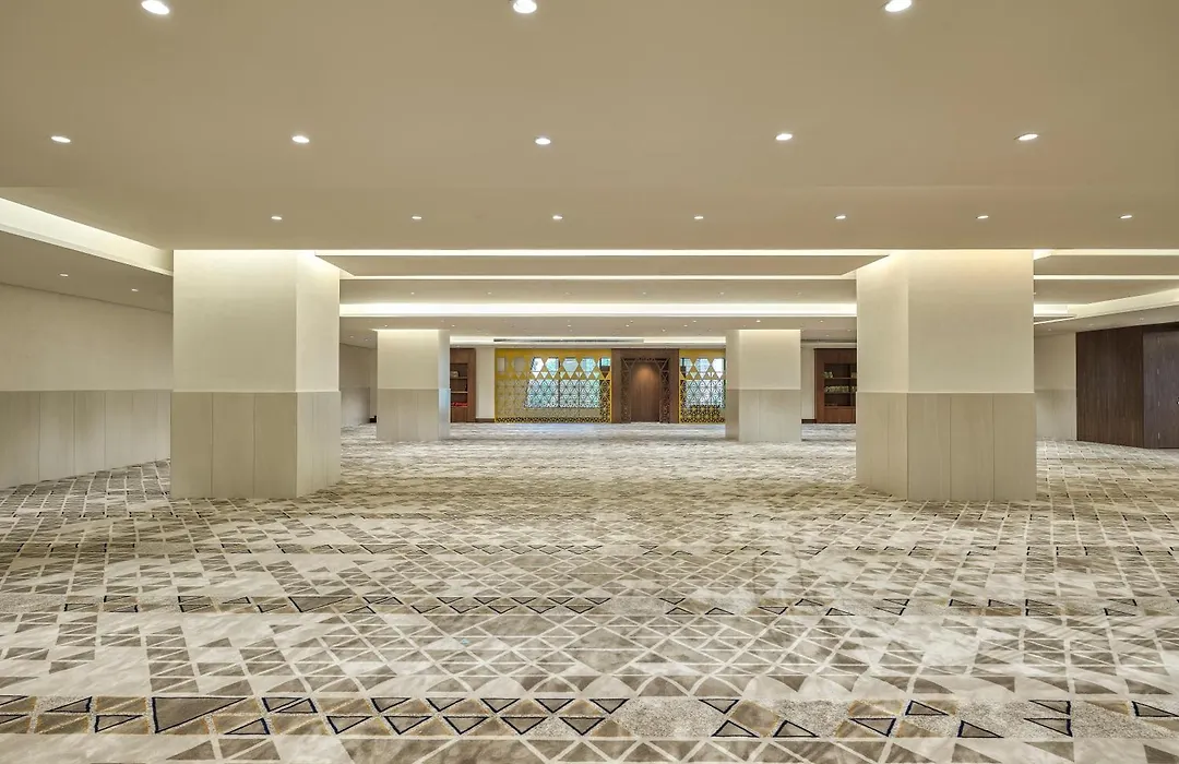 Doubletree By Hilton Makkah Aziziyah-1