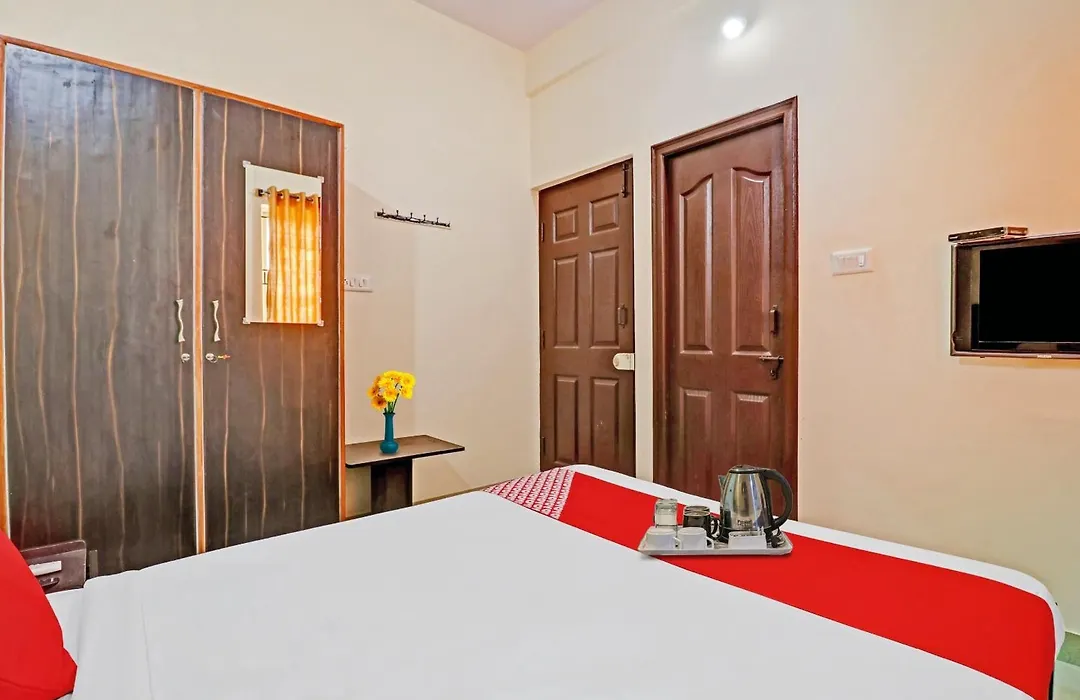 Hotel O Mn Residency Near Ragigudda Sri Prasanna Anjaneyaswamy Temple-1