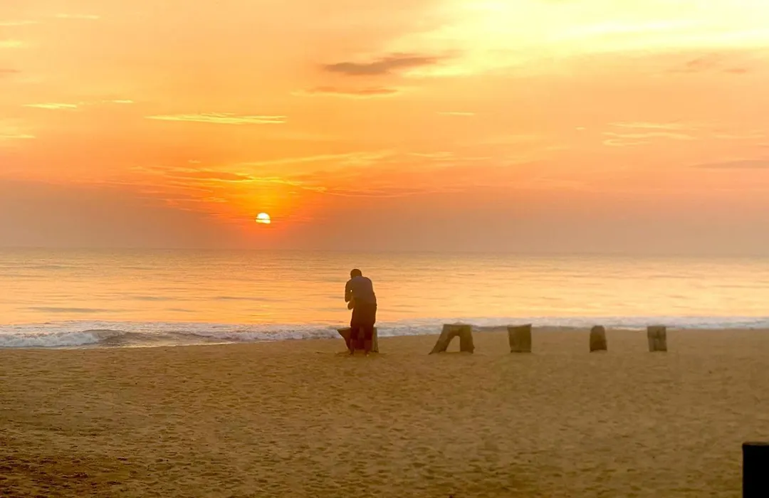 Laya Beach-1