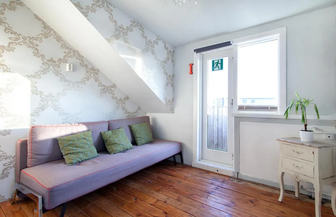 Blue House B&B-1