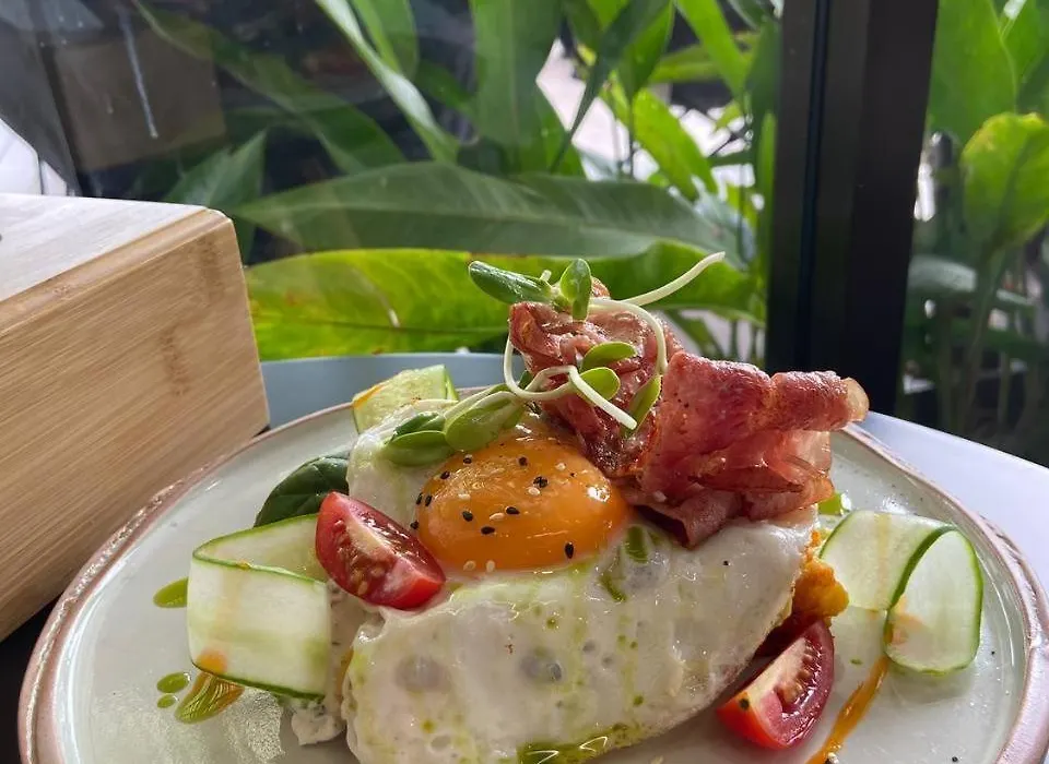 Hostel Cafe 13-1