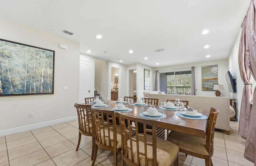Spacious Luxury Home, 8Br, Pool & Spa-1