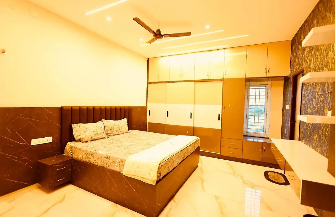 Brand New 4Bhk Stylish And Spacious Duplex House With Kitchen, Bathtub With Modern Interiors Close To Railway Station And Bus Stand-1
