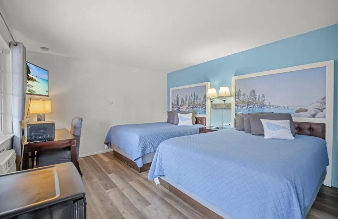 Bluebird Day Inn & Suites-1