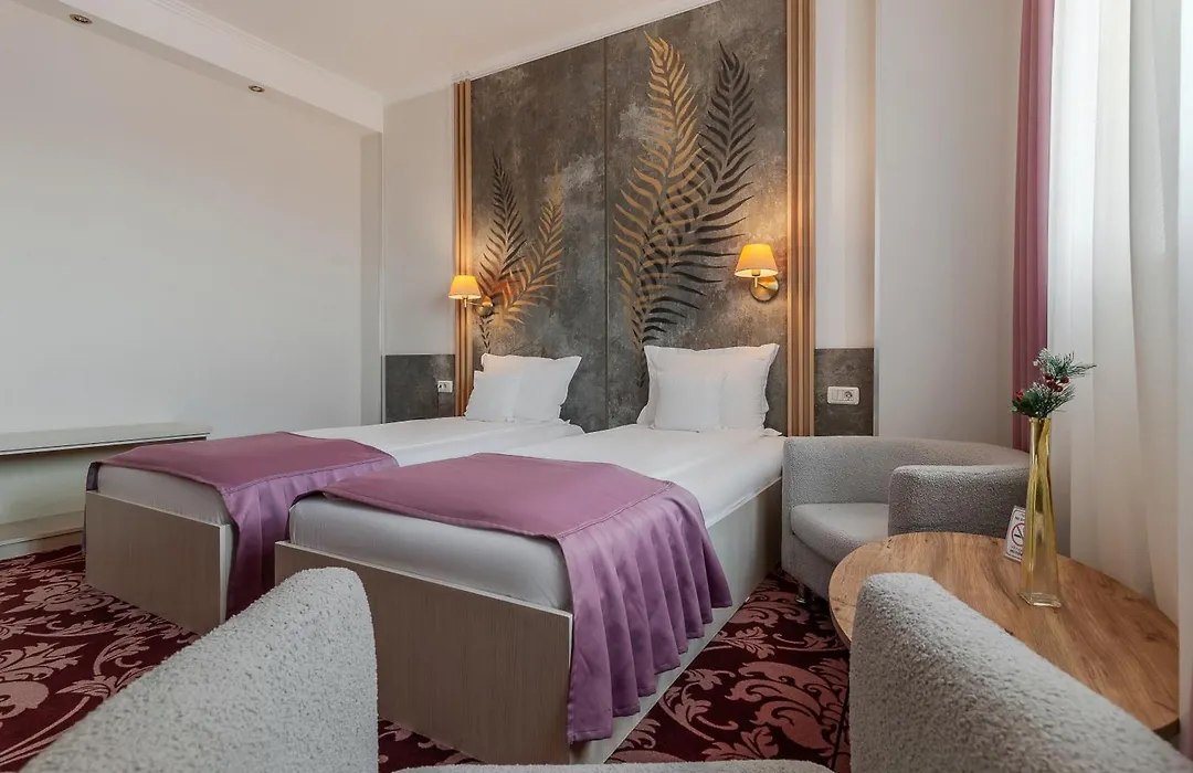 Hotel Nevis Wellness & Spa-1