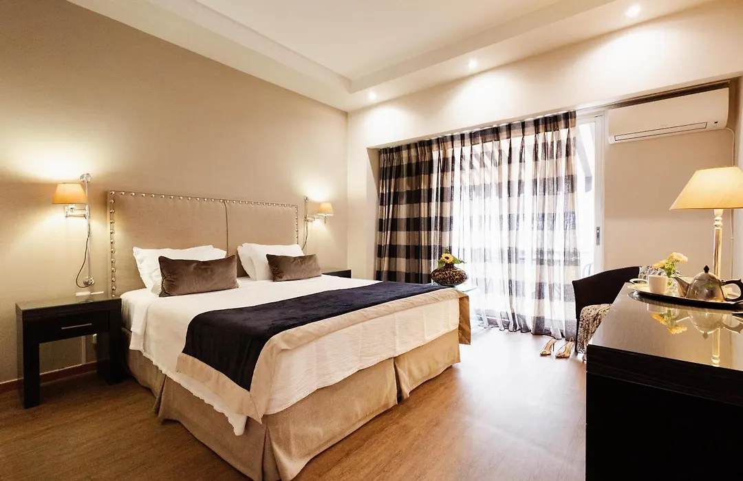 Best Western Plus Embassy Hotel-1
