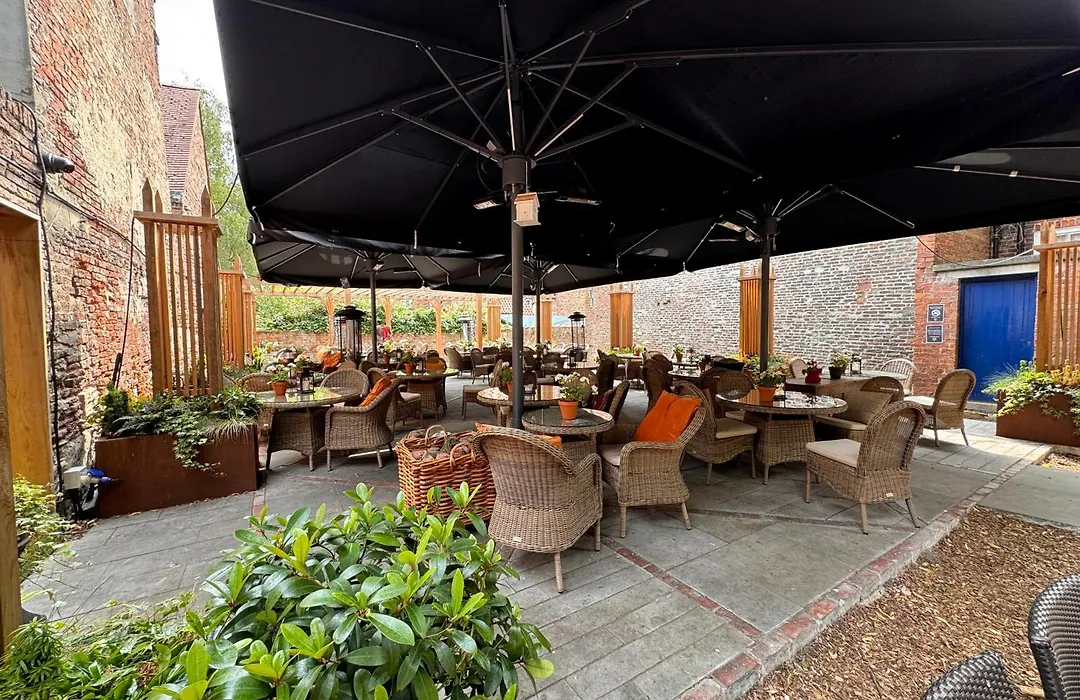 Guy Fawkes Inn-1