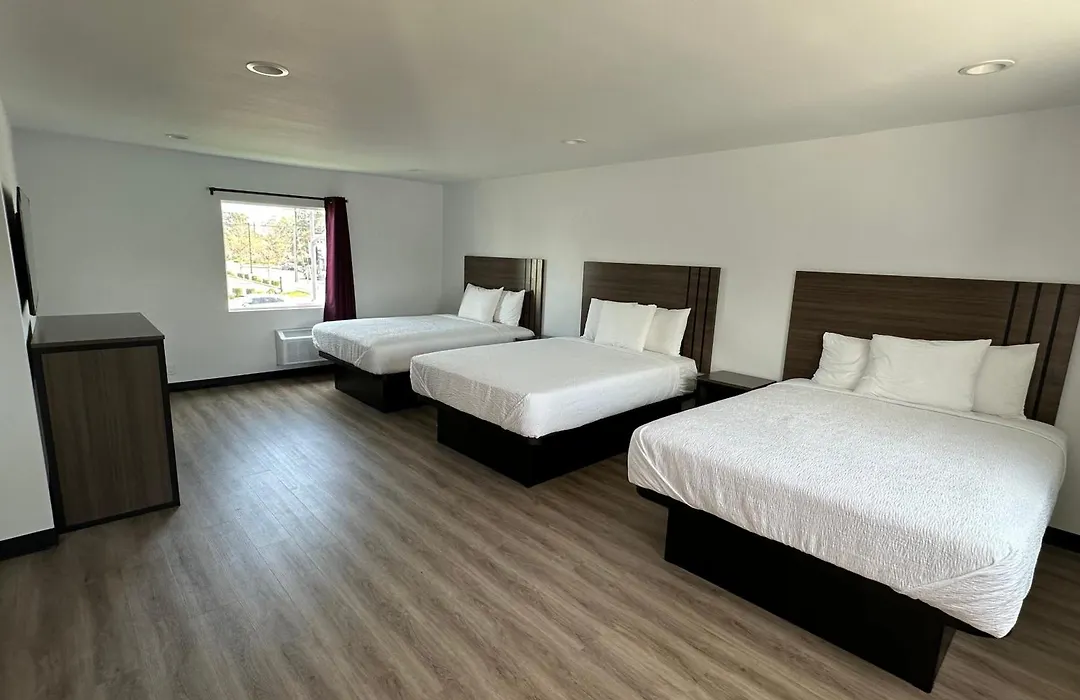 Hyland Inn Van Nuys-1