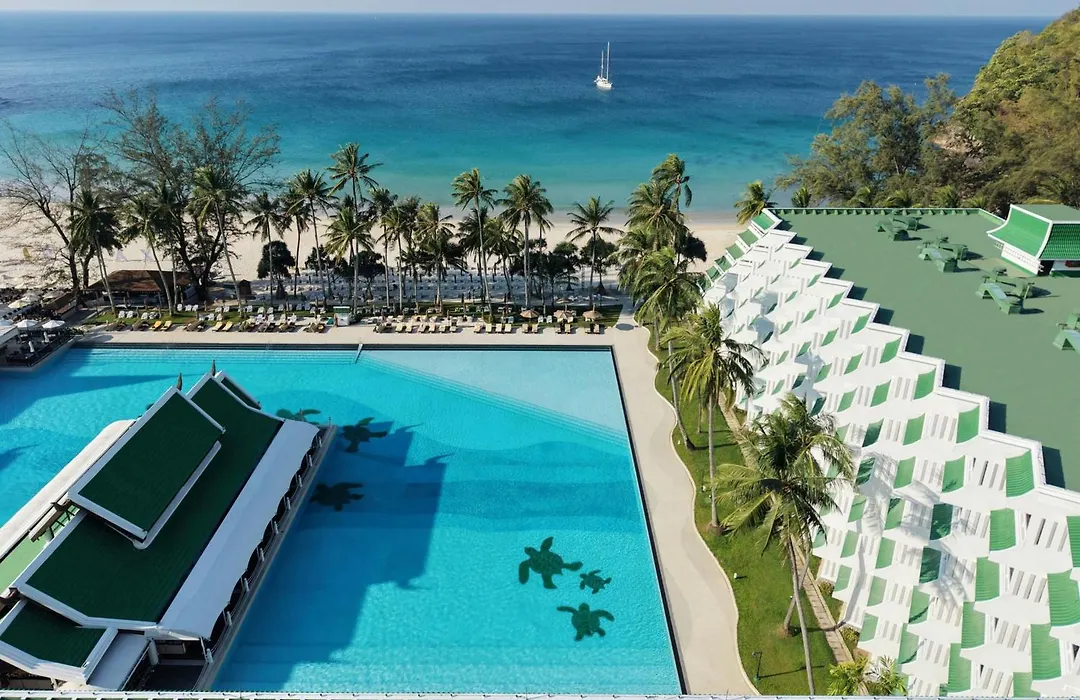 Le Meridien Phuket Beach Resort-1