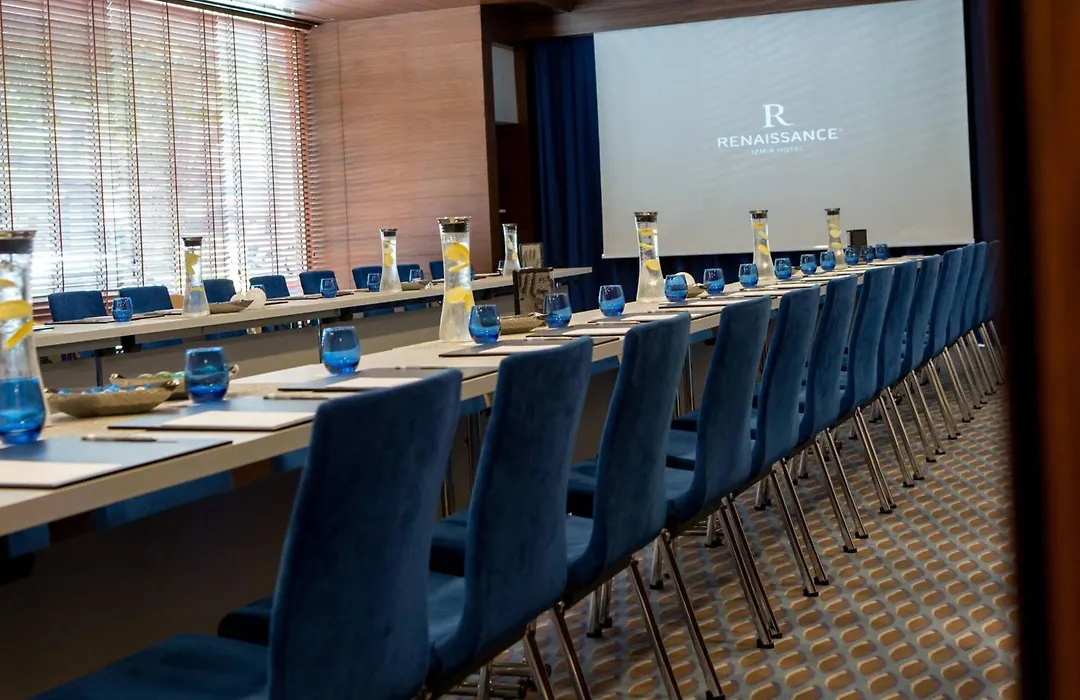 Renaissance Izmir Hotel-1