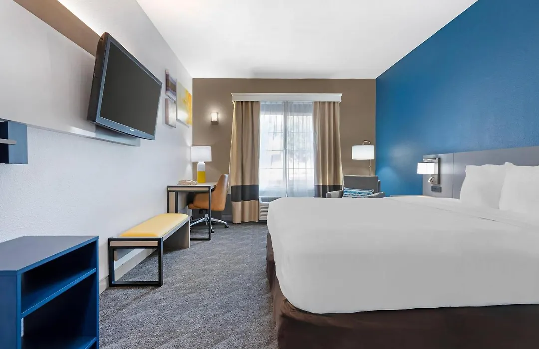 Comfort Inn & Suites Sacramento - University Area-1