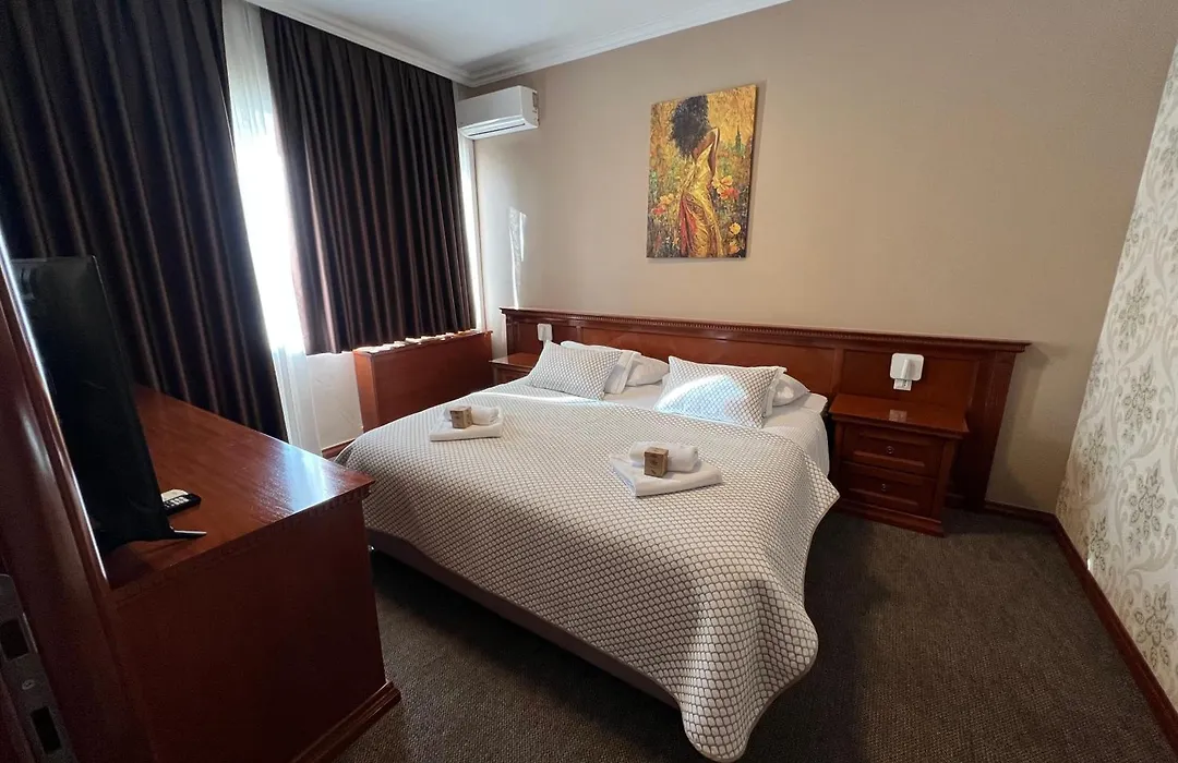 Hotel Bristol-1